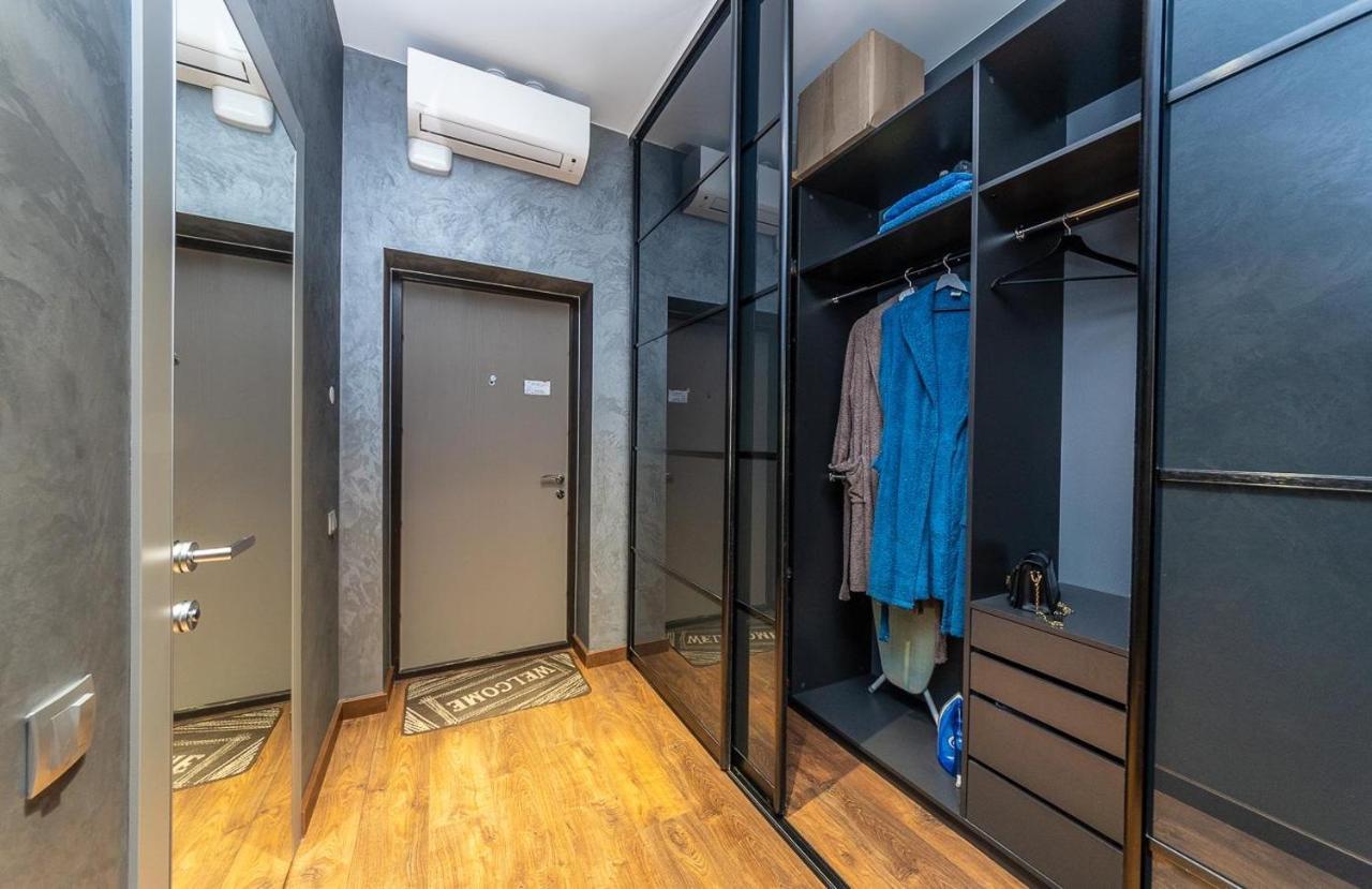 Luxury Apartments Smartplaza Obolon Metro Minskai Kiew Exterior foto
